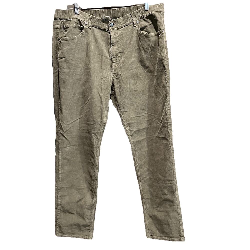 Bearbottom Green Pull On Corduroy Men's Pants‎ Size XXL - 32"